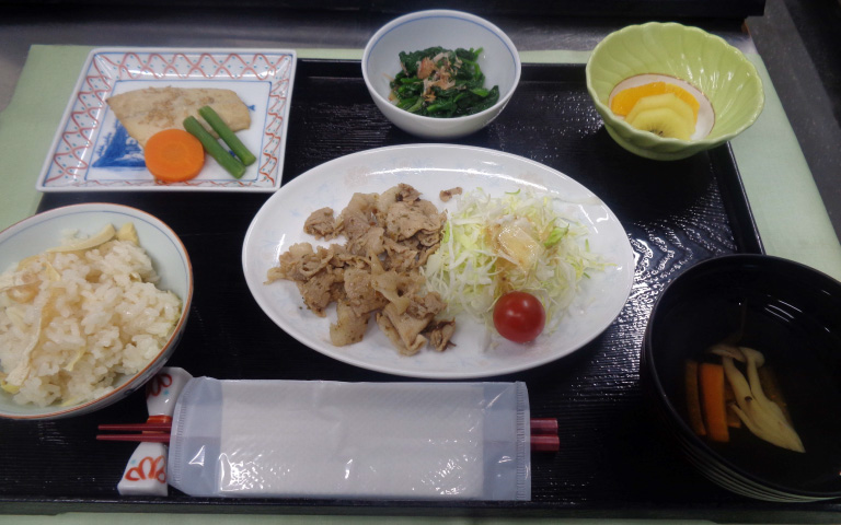 練馬桜台の建物内。食堂